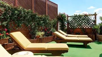 Marcella Royal Hotel - Rooftop Garden