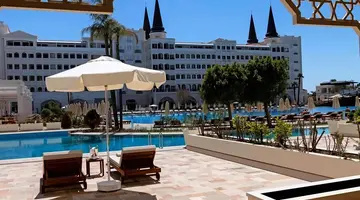 Mardan Palace