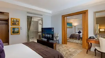 Mardan Palace