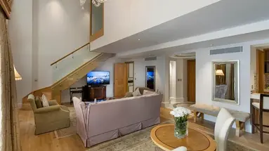 Mardan Palace