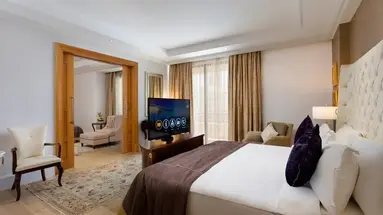 Mardan Palace