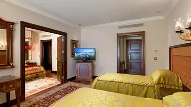 Mardan Palace