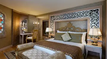 Mardan Palace