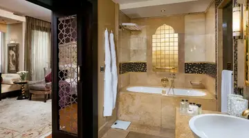 Mardan Palace