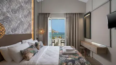 Mare Blue and Suites