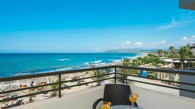 Mare Blue & Suites