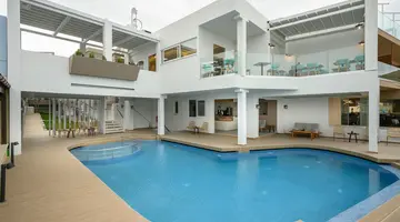 Mare Boutique (Adult Only 16+)