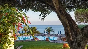 MAREBLUE BEACH HOTEL