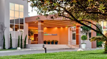 Mareblue Beach Resort