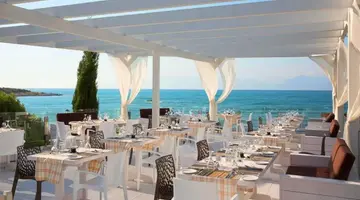 Mareblue Beach