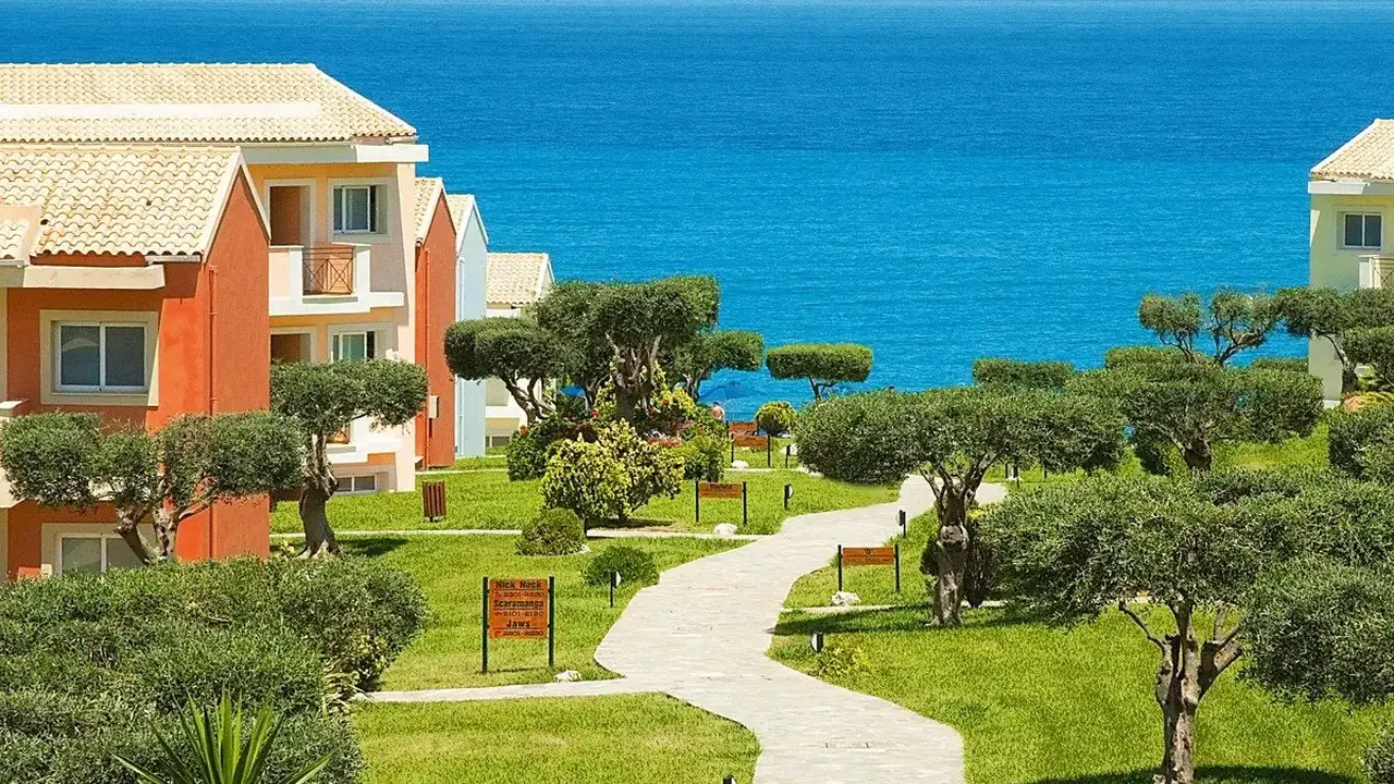 Mareblue Beach