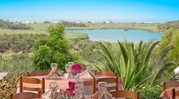 Mareblue Beach