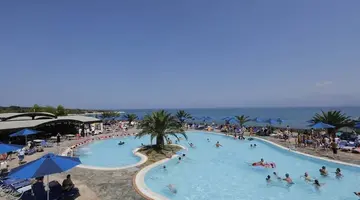 Mareblue Beach