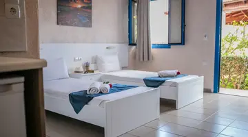 Mareva Apartments