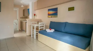 Mareva Apartments