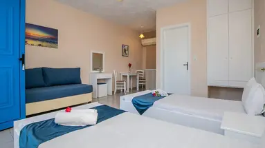 Mareva Apartments