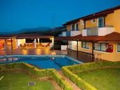 Mareva Apartments