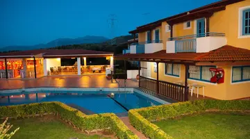 Mareva Apartments