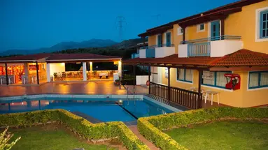 Mareva Apartments