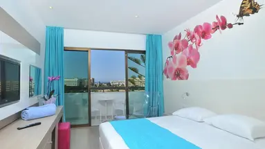 Margadina Lounge Hotel