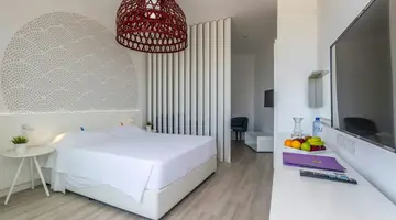 Margadina Lounge Hotel