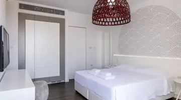 Margadina Lounge Hotel