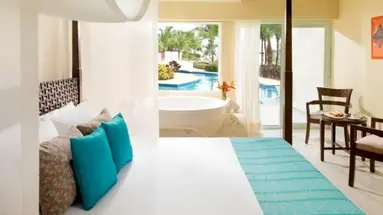 Margaritaville Island Reserve Riviera Cancun by Karisma