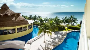 Margaritaville Island Reserve Riviera Cancun by Karisma