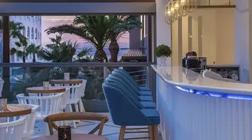 Mari Kristin Beach Hotel (Adults Only 14