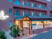 Mari Kristin Beach Hotel