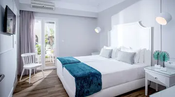 Mari Kristin Beach Hotel