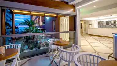 Mari Kristin Beach Hotel