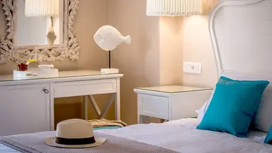 Mari Kristin Beach Hotel