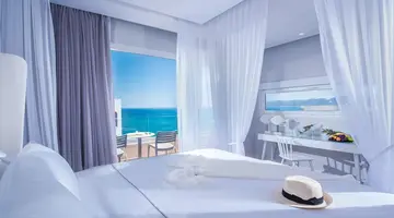 MARI KRISTIN BEACH HOTEL