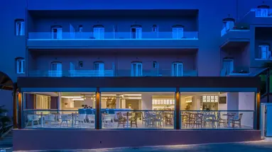 Mari Kristin Beach Hotel