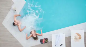 Mari Kristin Beach Hotel