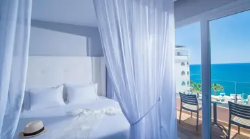 MARI KRISTIN BEACH HOTEL