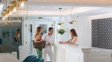 Mari Kristin Beach Hotel
