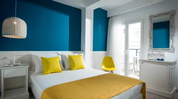 MARI KRISTIN BEACH HOTEL