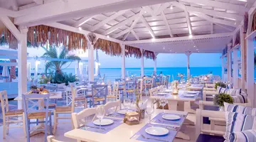Mari Kristin Beach Hotel