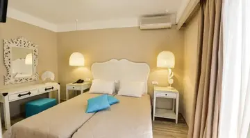 Mari Kristin Hotel (Adults Only)