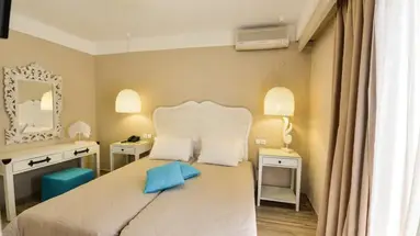 Mari Kristin Hotel (Adults Only)