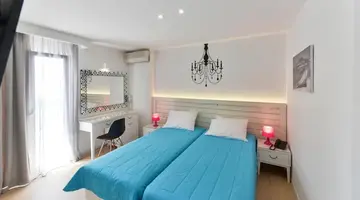 Mari Kristin Hotel (Adults Only)