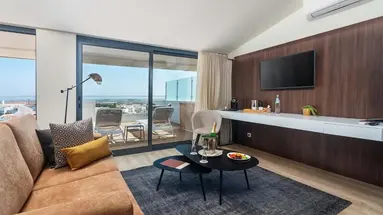 Maria Nova Lounge Hotel