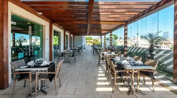 Maria Nova Lounge Hotel