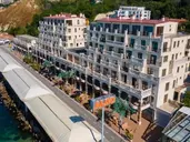 Maria Palace Aparthotel