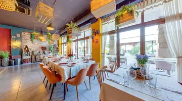 Maria Palace Aparthotel