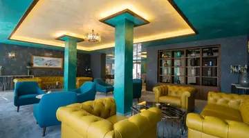 Maria Palace Aparthotel