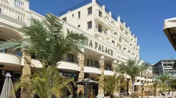 Maria Palace Aparthotel