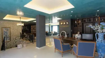 Maria Palace Aparthotel